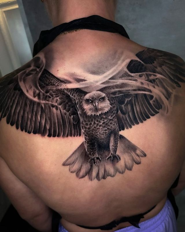 Eagle back piece – DMTcollective tattoo