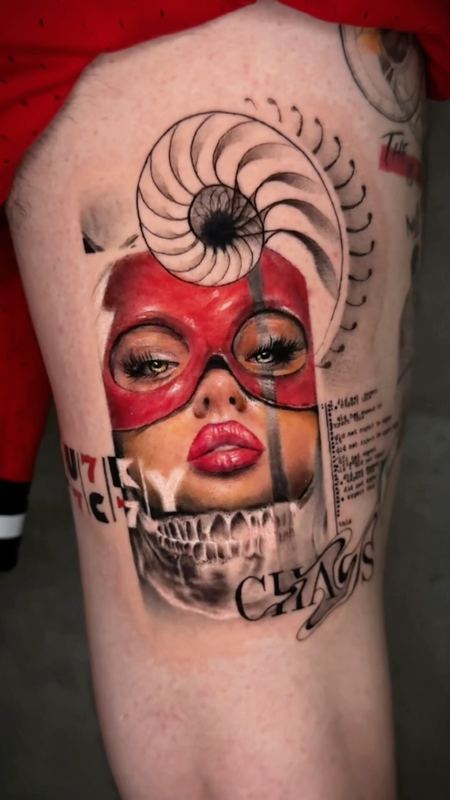 Red mask portrait, thigh – DMTcollective tattoo